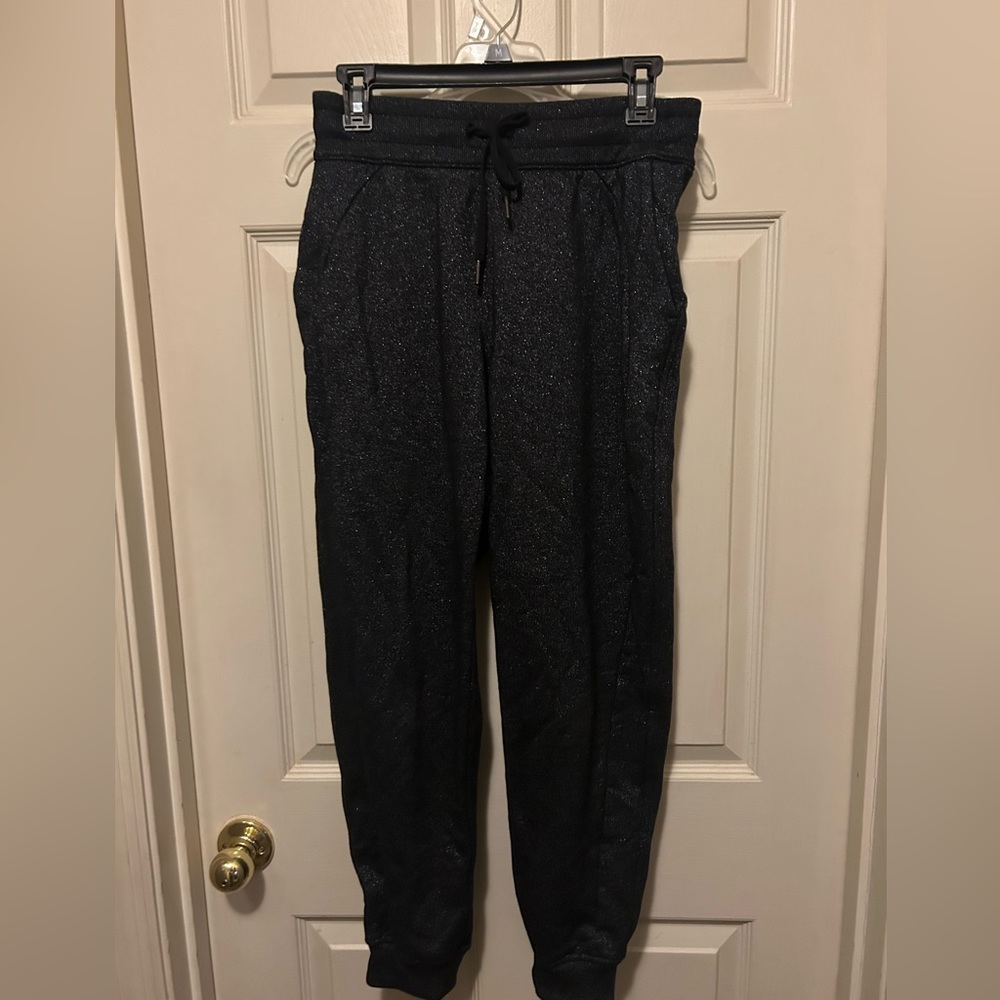 Lululemon sparkly scuba joggers